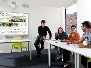 Séjour Linguistique en Irlande et en Angleterre avec ATC Language School